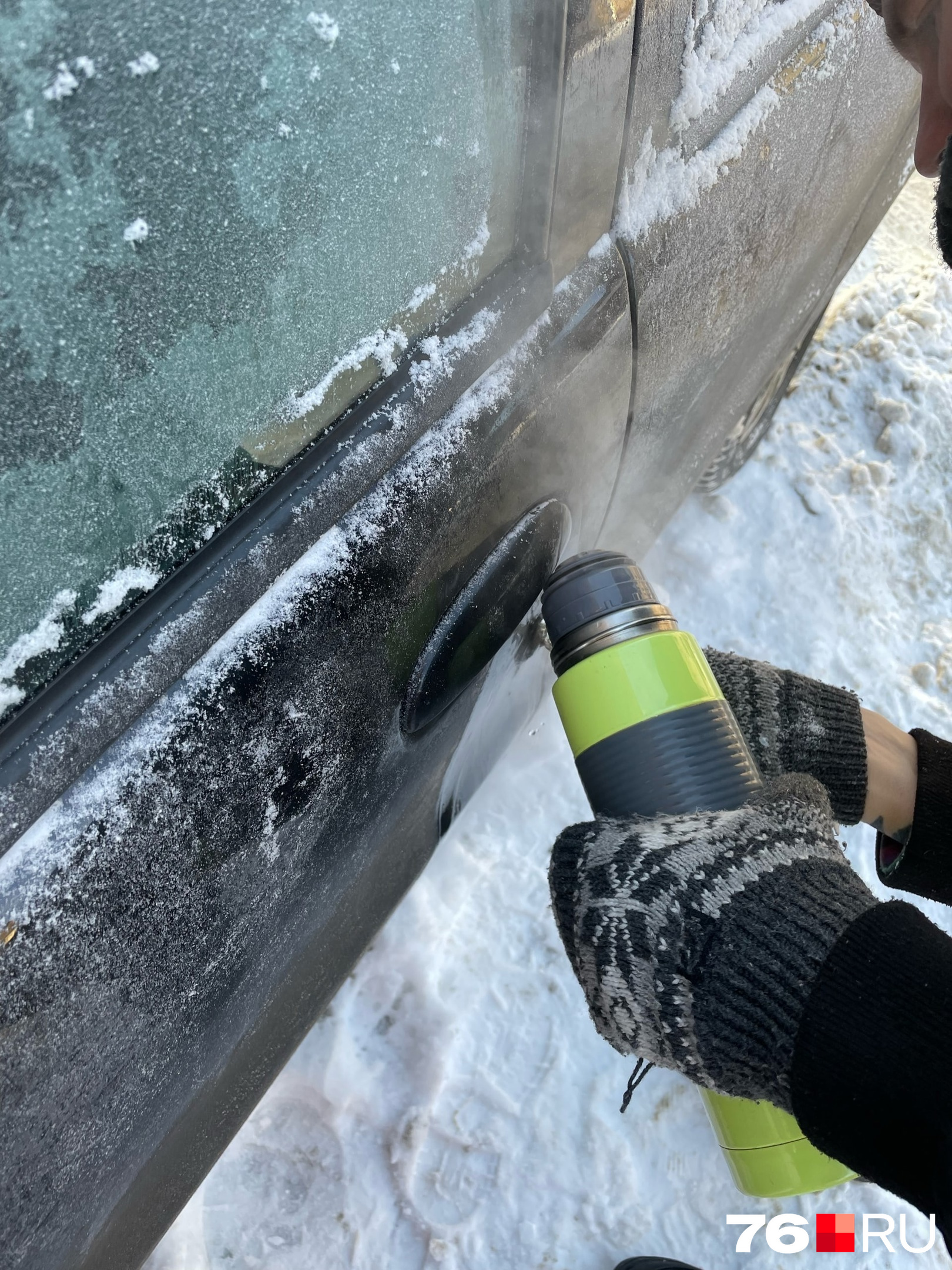 На замерзшие ручки пришлось лить теплую воду На замерзшие ручки пришлось лить теплую воду