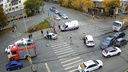 В Челябинске в столкновении двух иномарок пострадали женщина-водитель и двое детей
