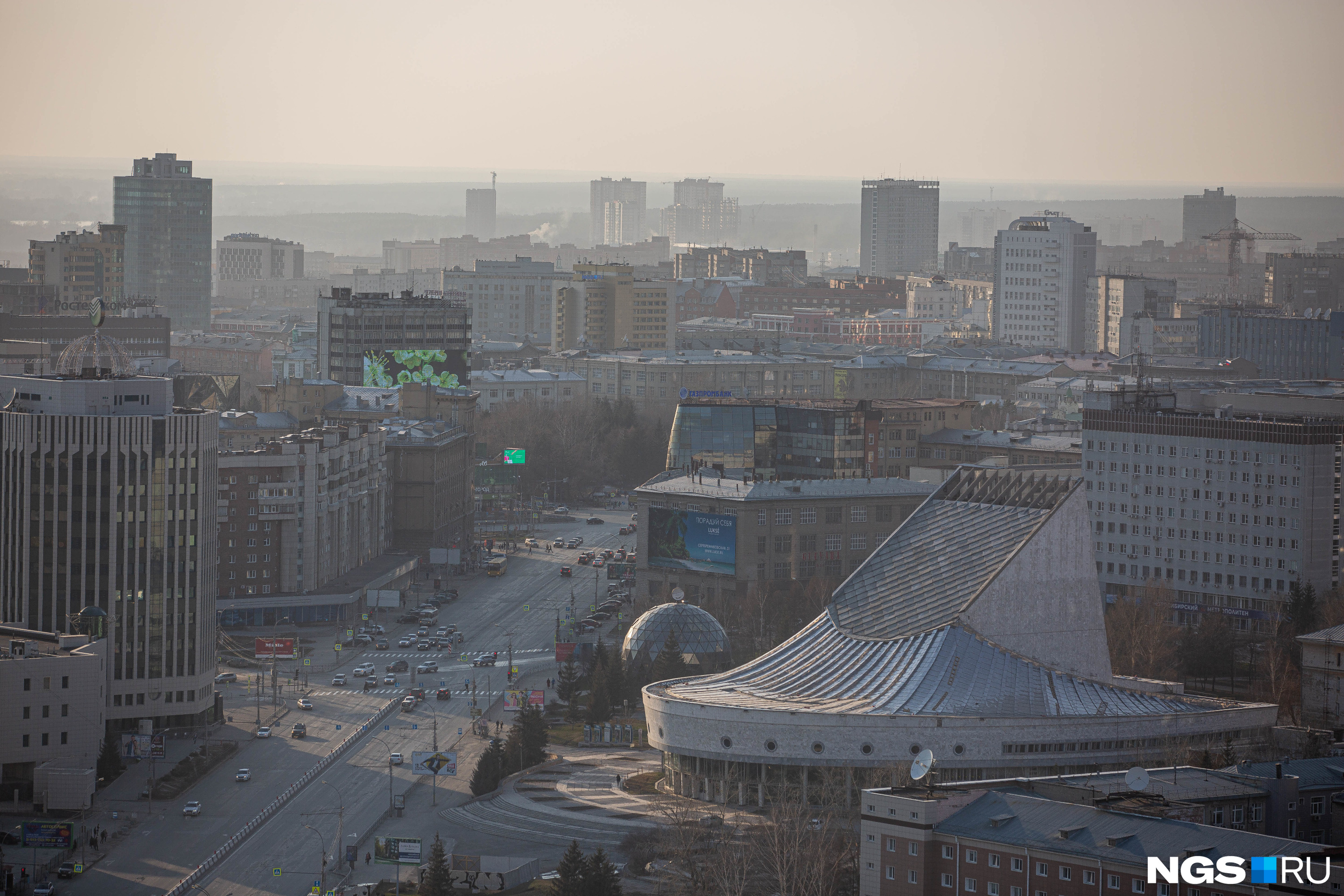Из-за пыли в воздухе в городе некомфортно находиться — это часто отмечают гости Новосибирска