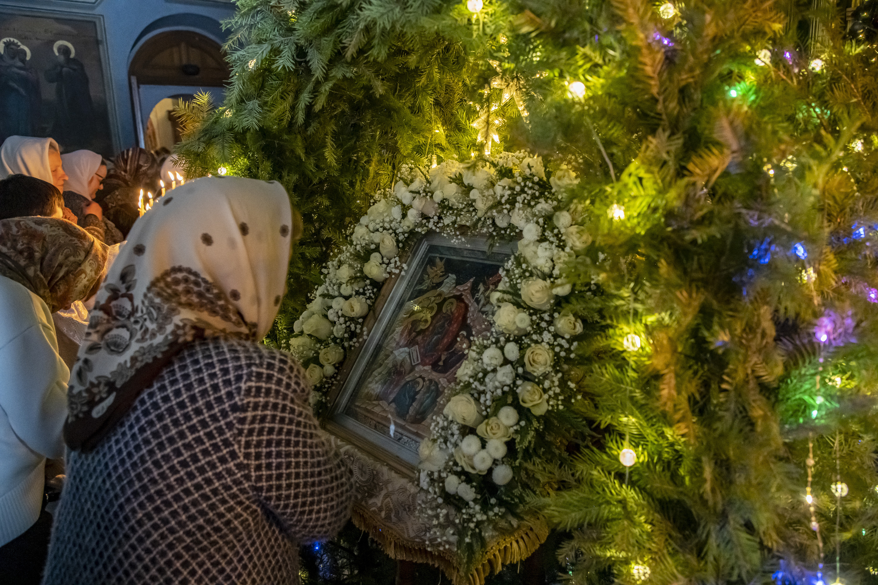 Православные перед Рождеством держат <nobr>40-дневный</nobr> пост. В течение этого времени они не едят мясные и молочные продукты, а также яйца