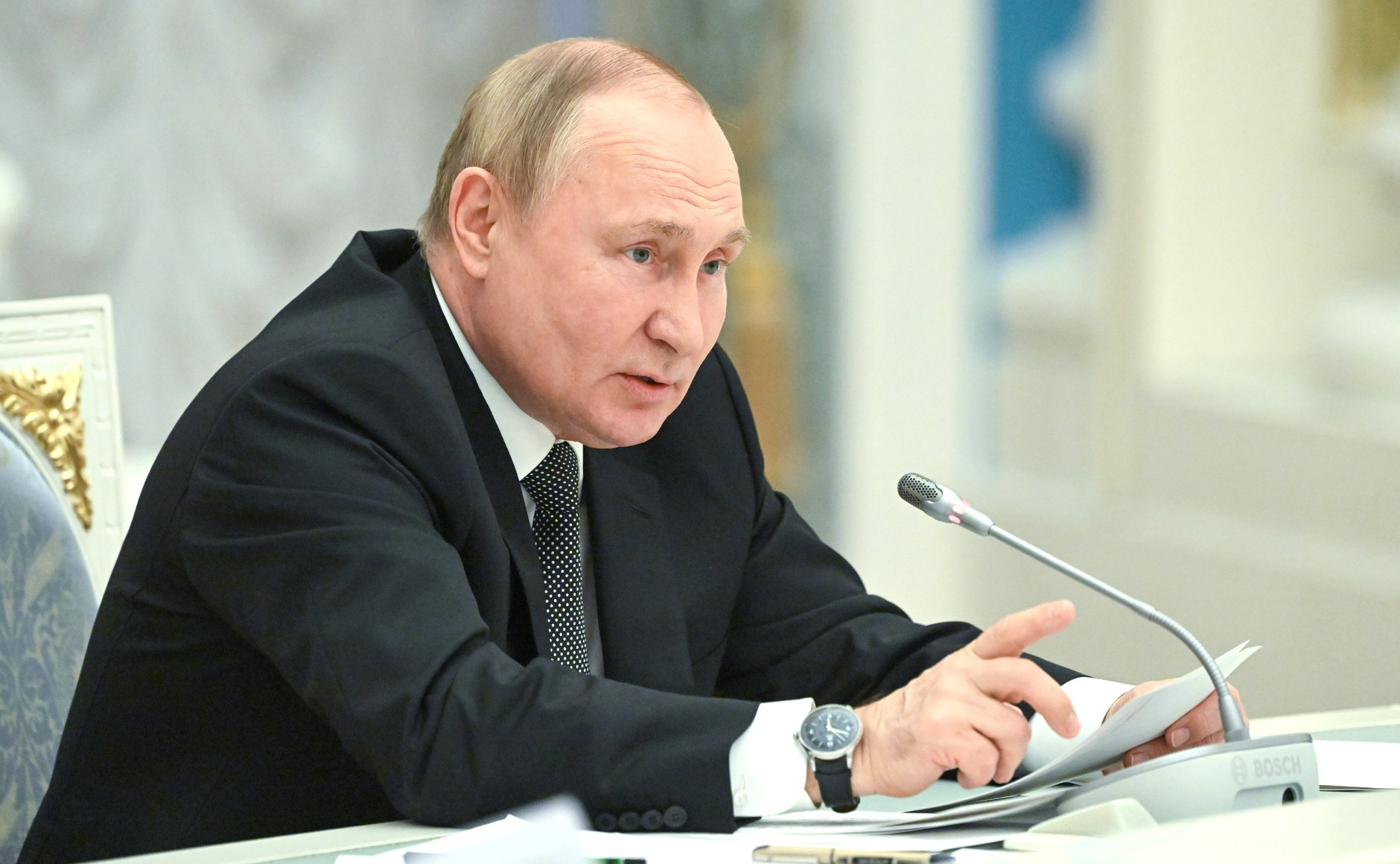 На сайте Кремля опубликовали приветственное слово Владимира Путина к участникам десятой конференции по рассмотрению действия Договора о нераспространении ядерного оружия