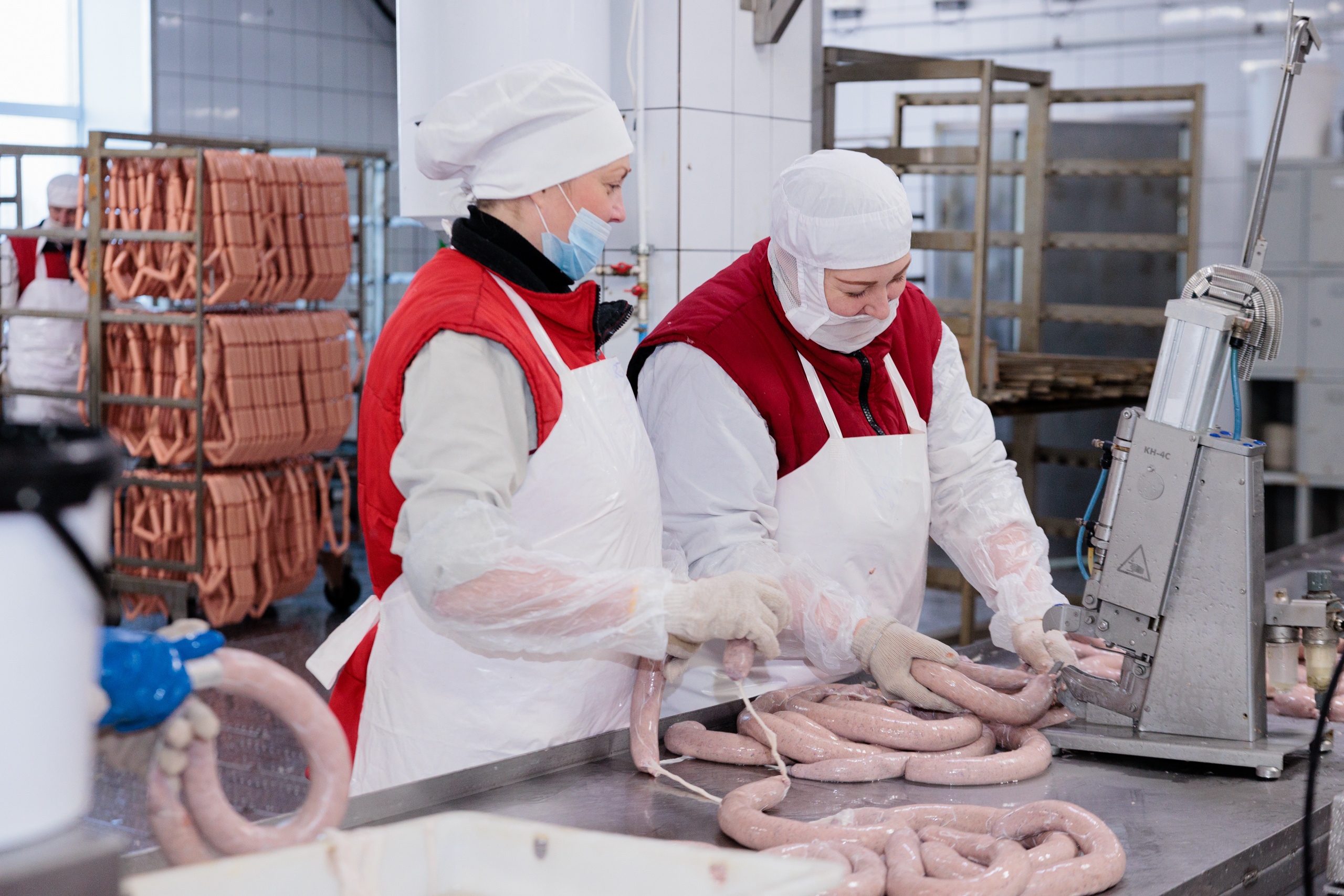 Натуральная оболочка используется не только в линейке сырокопченых колбас, но и, например, для «Краковской»