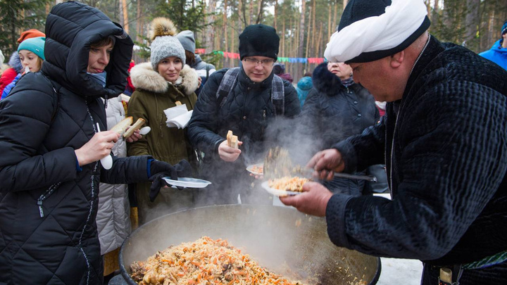 Шеф-повар из Узбекистана накормит жителей Кузбасса пловом на праздник Навруз