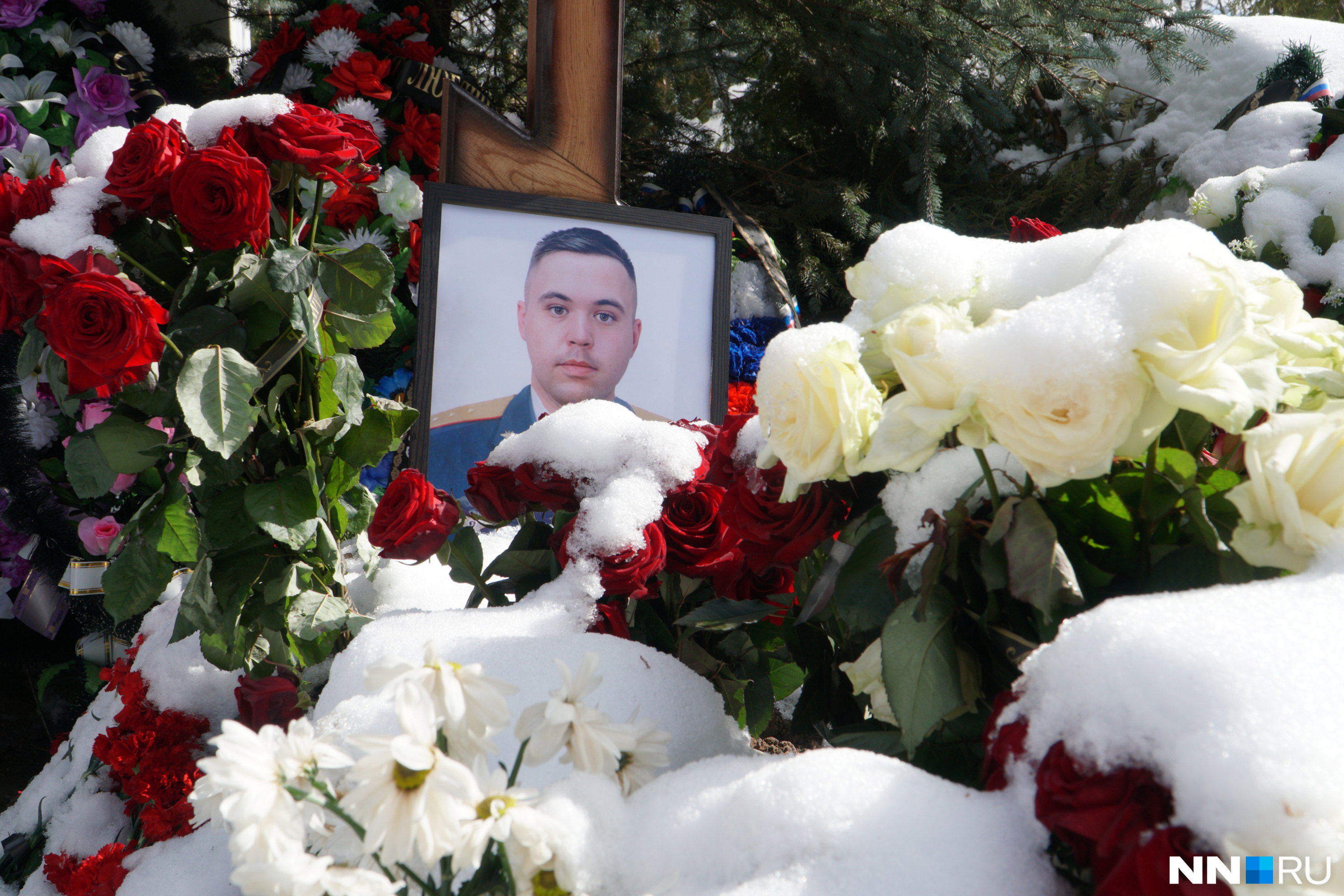 Могилы ребят погибших на Украине.