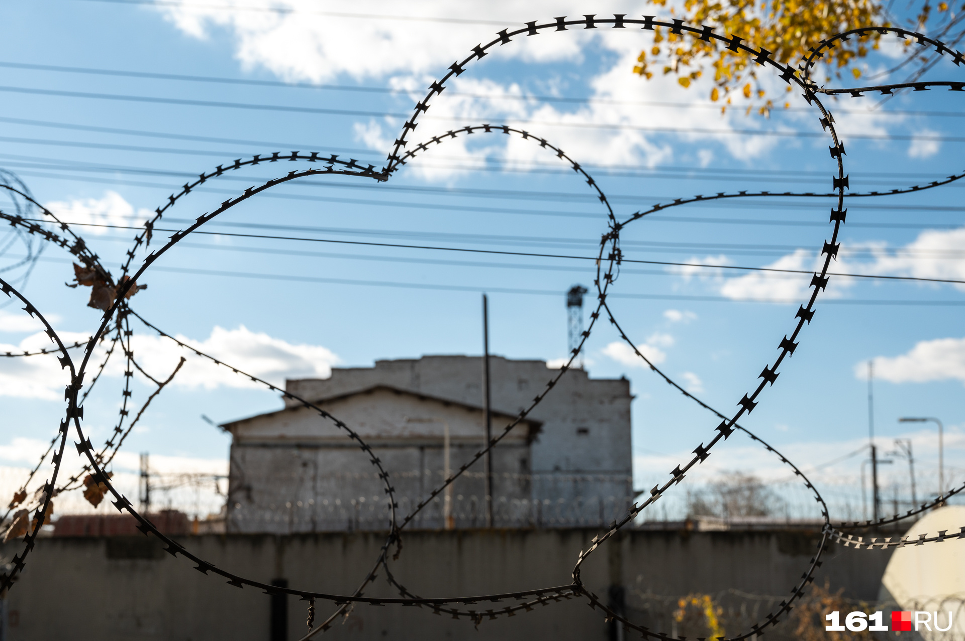 «Колонии снова придется открыть». Как меняется российская зона и почему заключенных становится все меньше