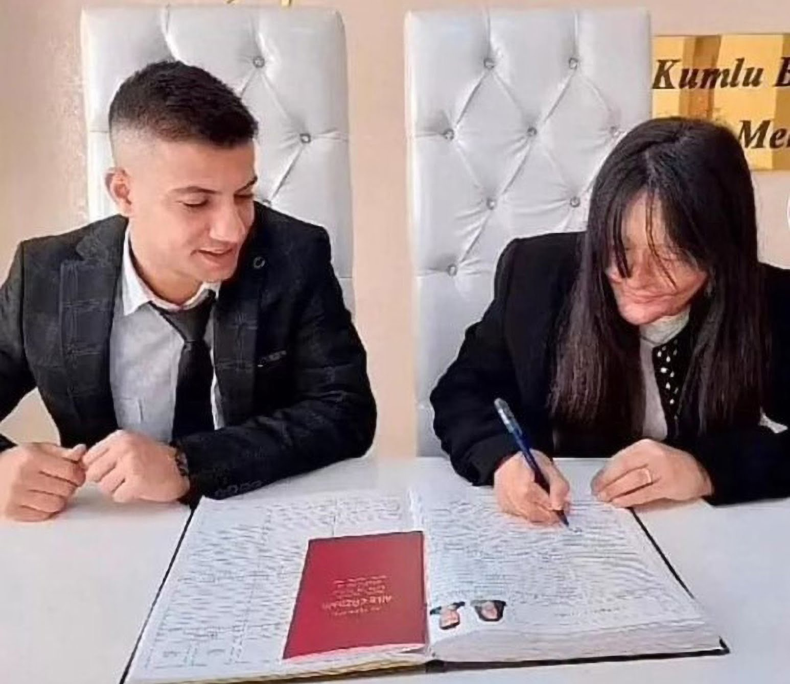 сын министра казахстана вышел замуж за мужчину
