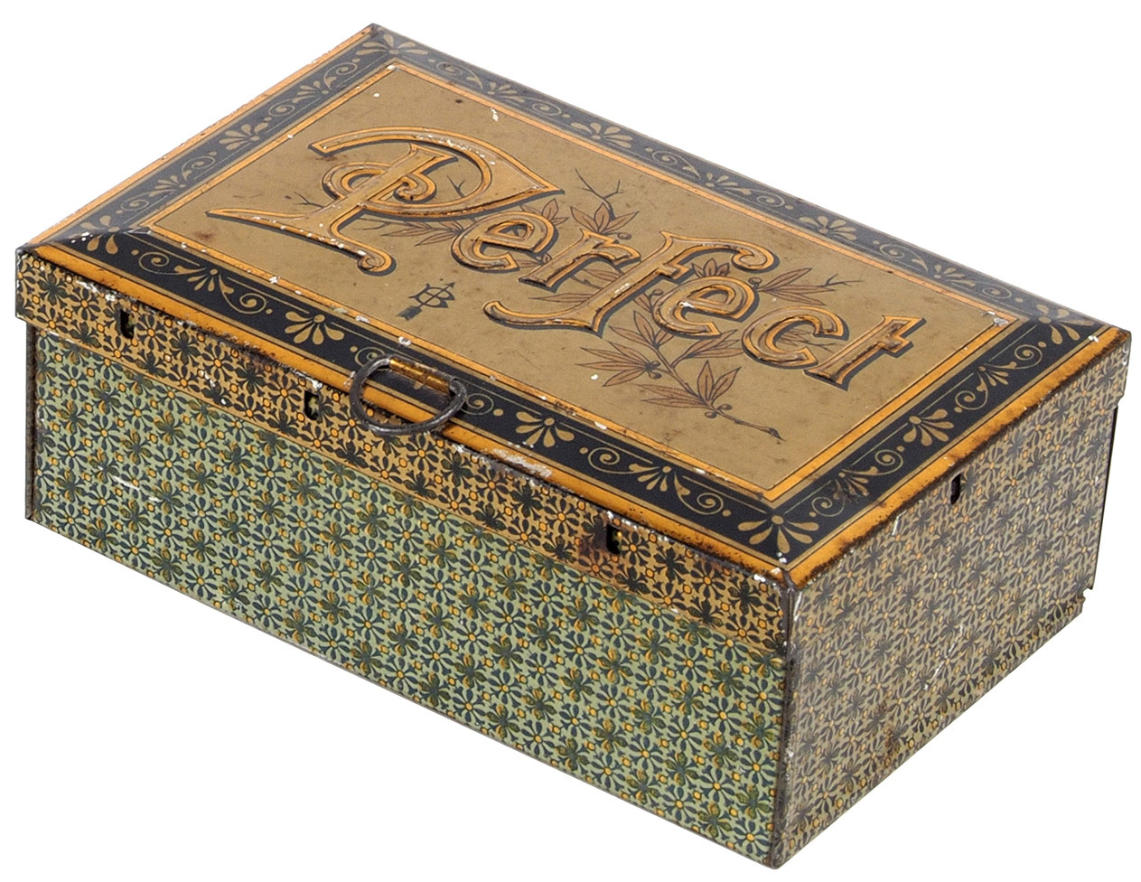 Рукописная книга Цветаевой ушла с молотка за 7 миллионов. А с ней — подпольная типография в коробке от конфет