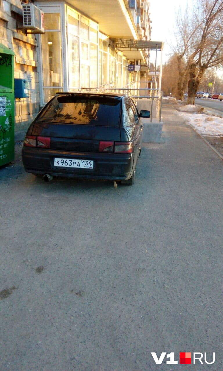 Припарковался? Или на макулатуру сдал? Припарковался? Или на макулатуру сдал?