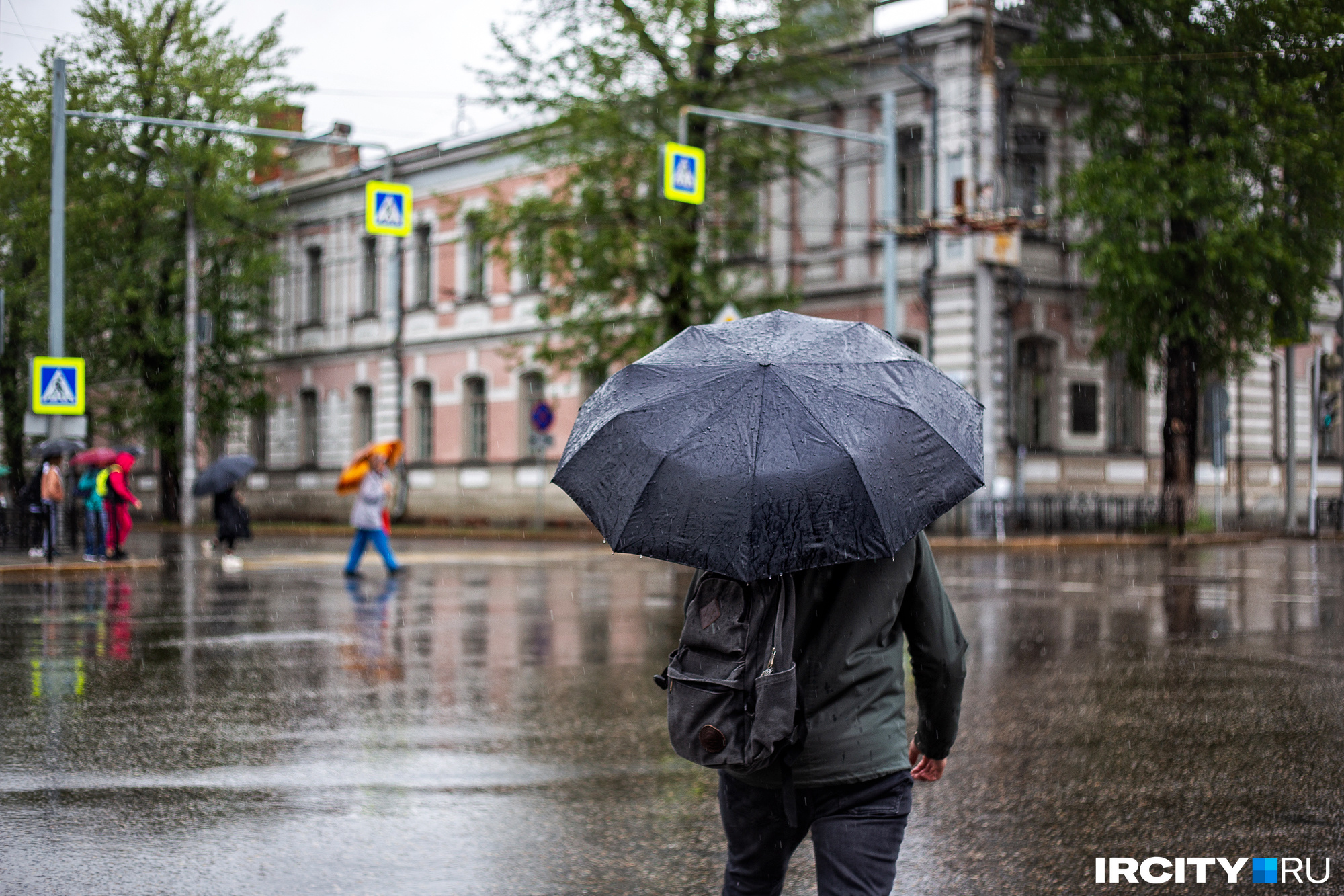 В дождь Иркутск резко перестает быть дружелюбным городом
