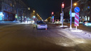 В Новосибирске автомобиль сбил двух девочек на пешеходном переходе — дети в больнице