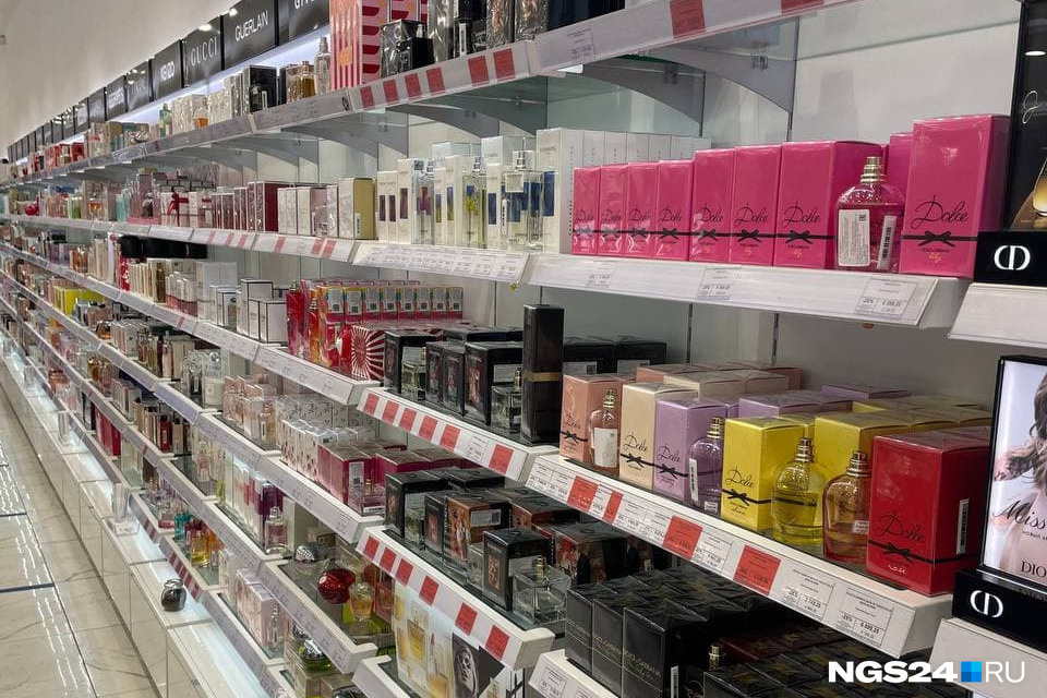 Выбор в магазине огромный, но вот цены меняются в связи с курсом валют Выбор в магазине огромный, но вот цены меняются в связи с курсом валют