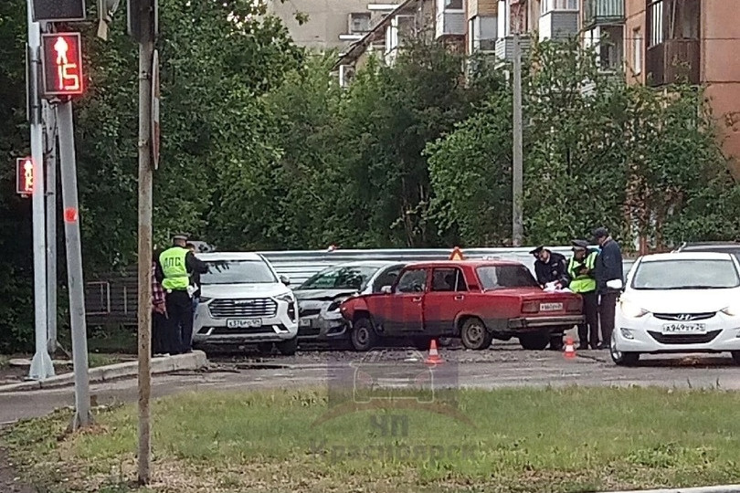 Очевидцы сообщали, что водитель «Жигулей» был пьян Очевидцы сообщали, что водитель «Жигулей» был пьян