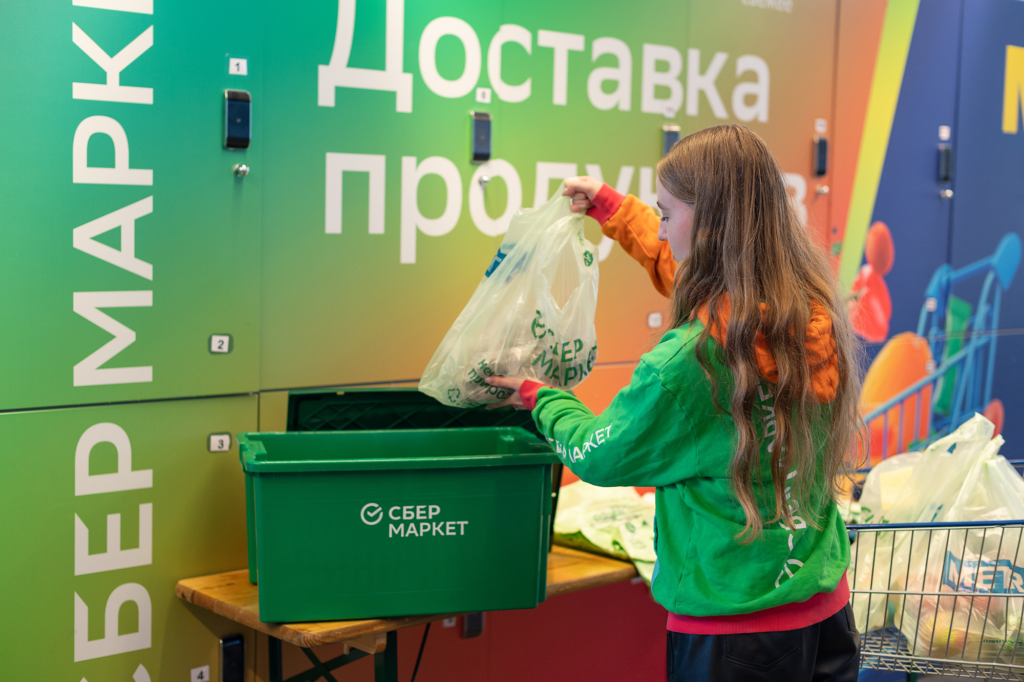 Профессиональные сборщики знают, как упаковать всё быстро, но без потери в качестве Профессиональные сборщики знают, как упаковать всё быстро, но без потери в качестве