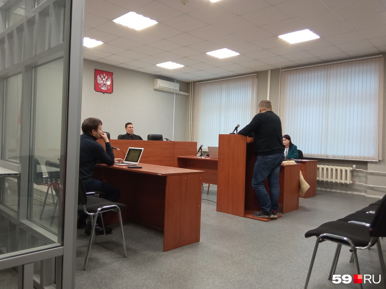 Левинский дает показания в суде