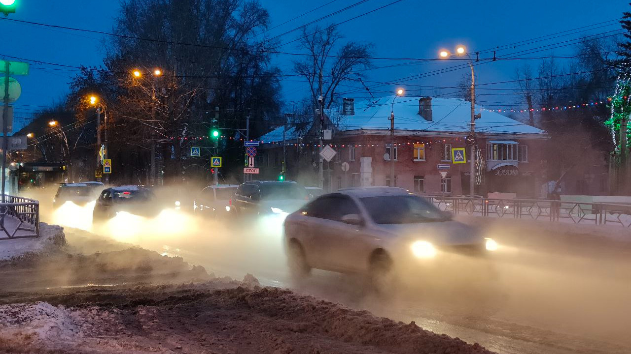 прорвало трубу на ленинском проспекте