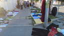 Их не вытравить: блогер показал ассортимент блошиного рынка в центре Самары