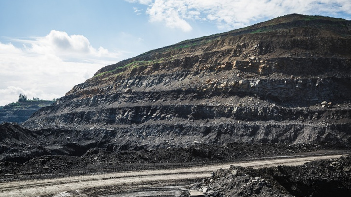 В Кузбассе суд частично приостановил работу разреза и шахты из-за нарушений норм безопасности