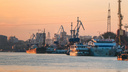 Санкции и боевые действия обвалили на 70% объем судоперевозок в Ростовской области