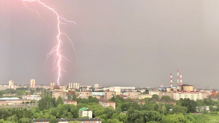 МЧС предупреждает о грозах, дождях и тумане в Прикамье 25 июля