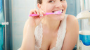 Стоматолог рассказала, почему нужно регулярно менять зубную пасту