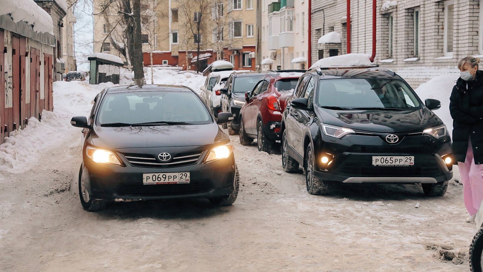 Так выглядят машины из автопарка правительства региона Так выглядят машины из автопарка правительства региона