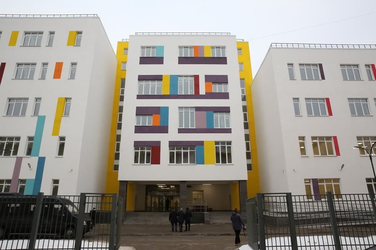 Школа в Ленсоветовском