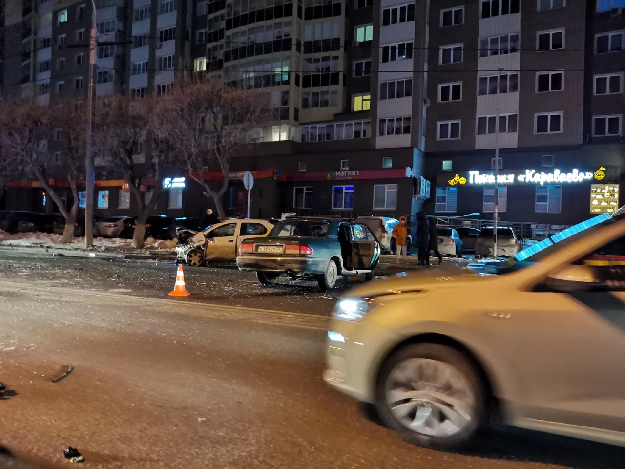 «Волга» пострадала сильнее других машин