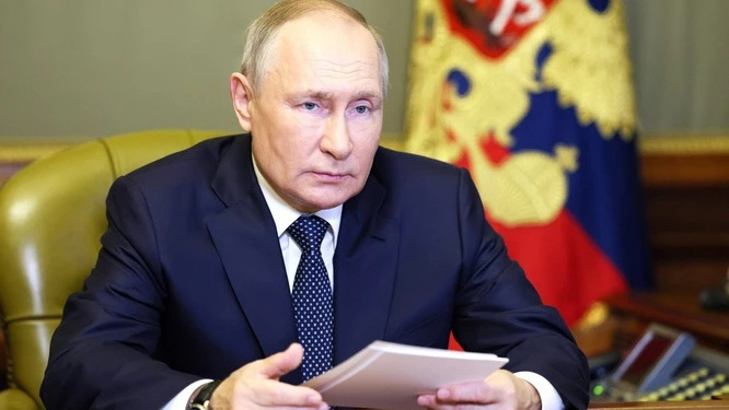 Путин высказался о возвращении ХК «Лада» в Континентальную хоккейную лигу