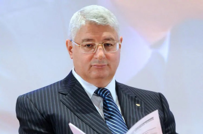 Сергей Кациев стал одним из трех основных акционеров компании, поглотившей «Красное&Белое» Сергей Кациев стал одним из трех основных акционеров компании, поглотившей «Красное&Белое»