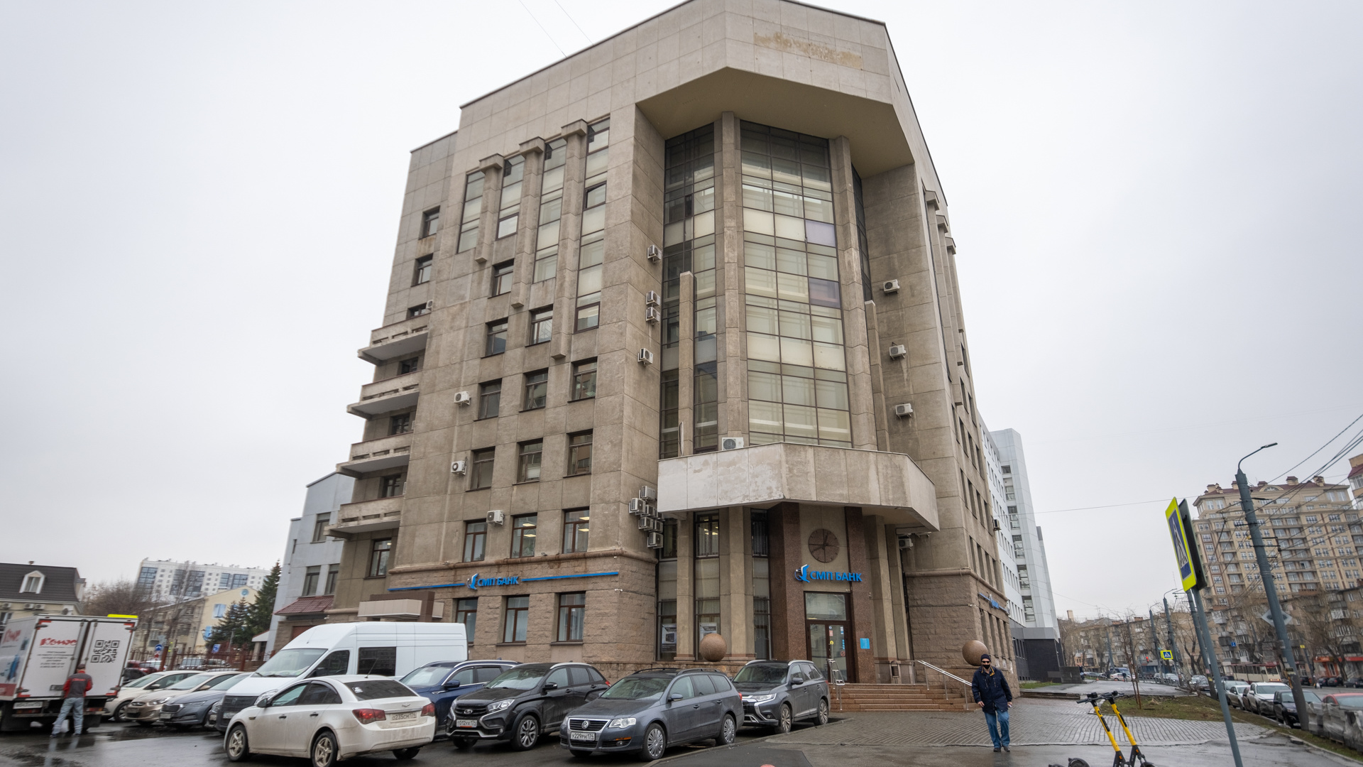Владельцы отелей из Петербурга купили девятиэтажный офисный комплекс в Челябинске