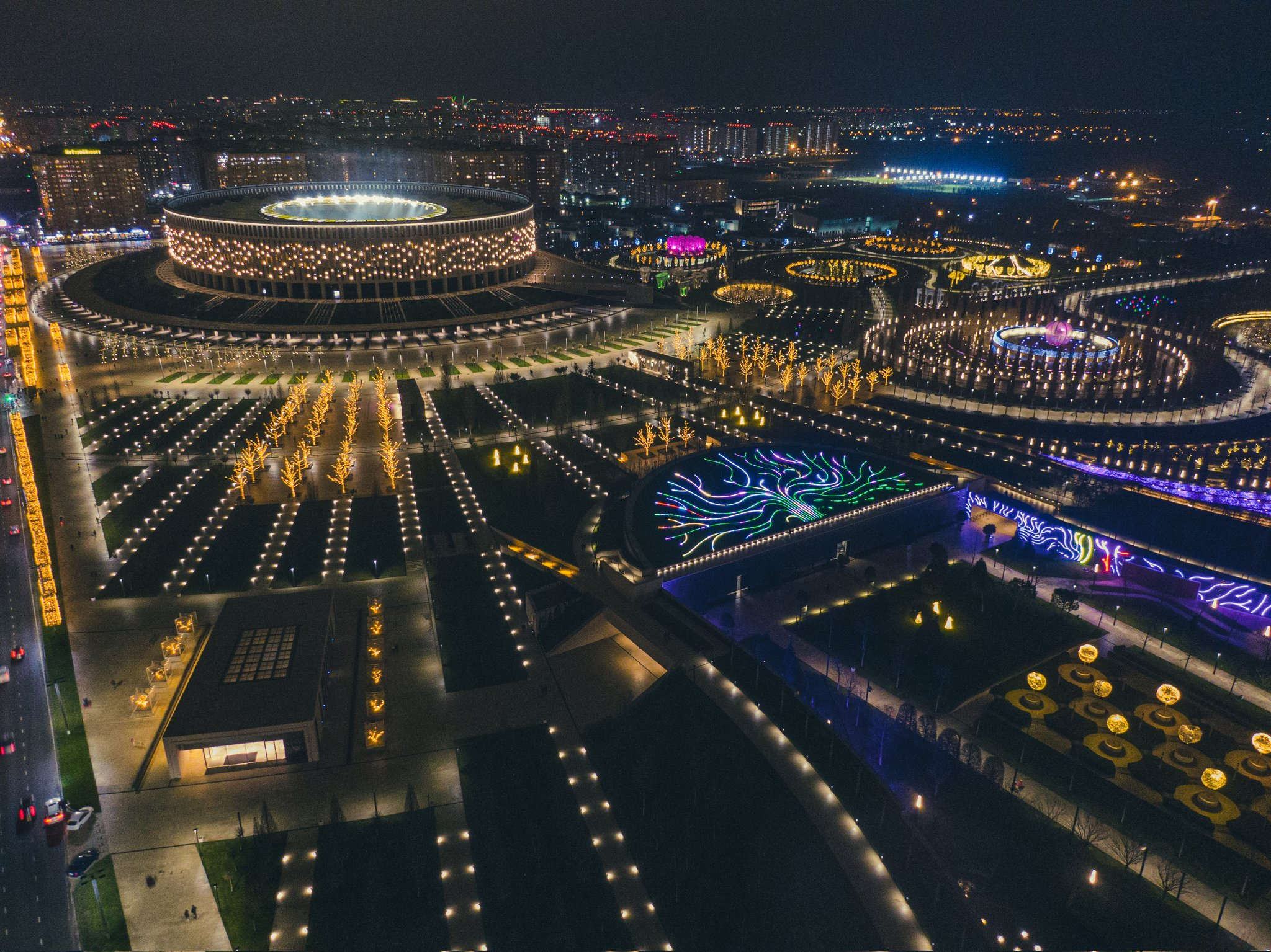 стадион краснодар фото ночью
