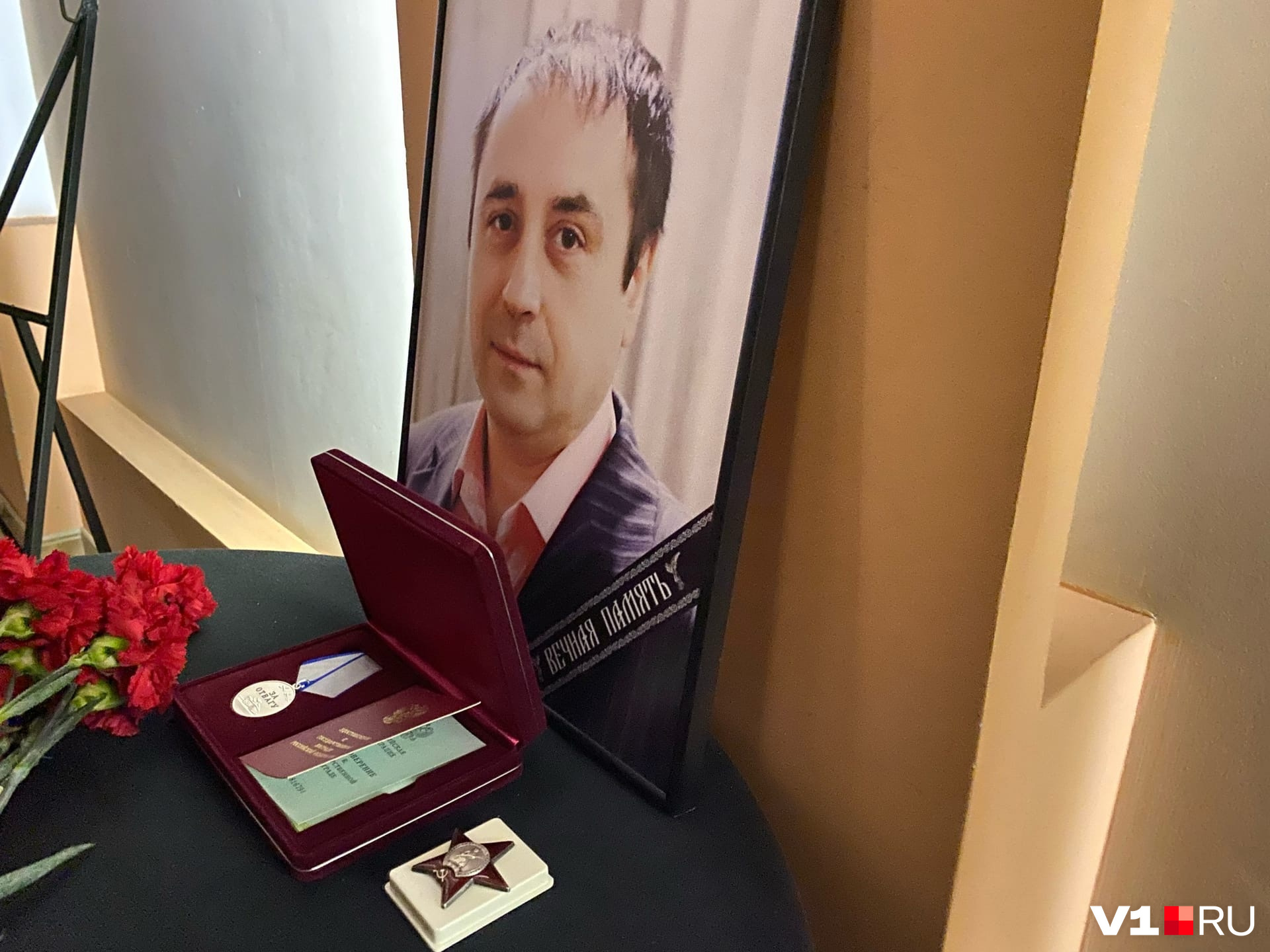 Александр Карпенко получил орден Красной Звезды за миротворческую операцию в Приднестровье и медаль «За отвагу» за участие в спецоперации на Украине