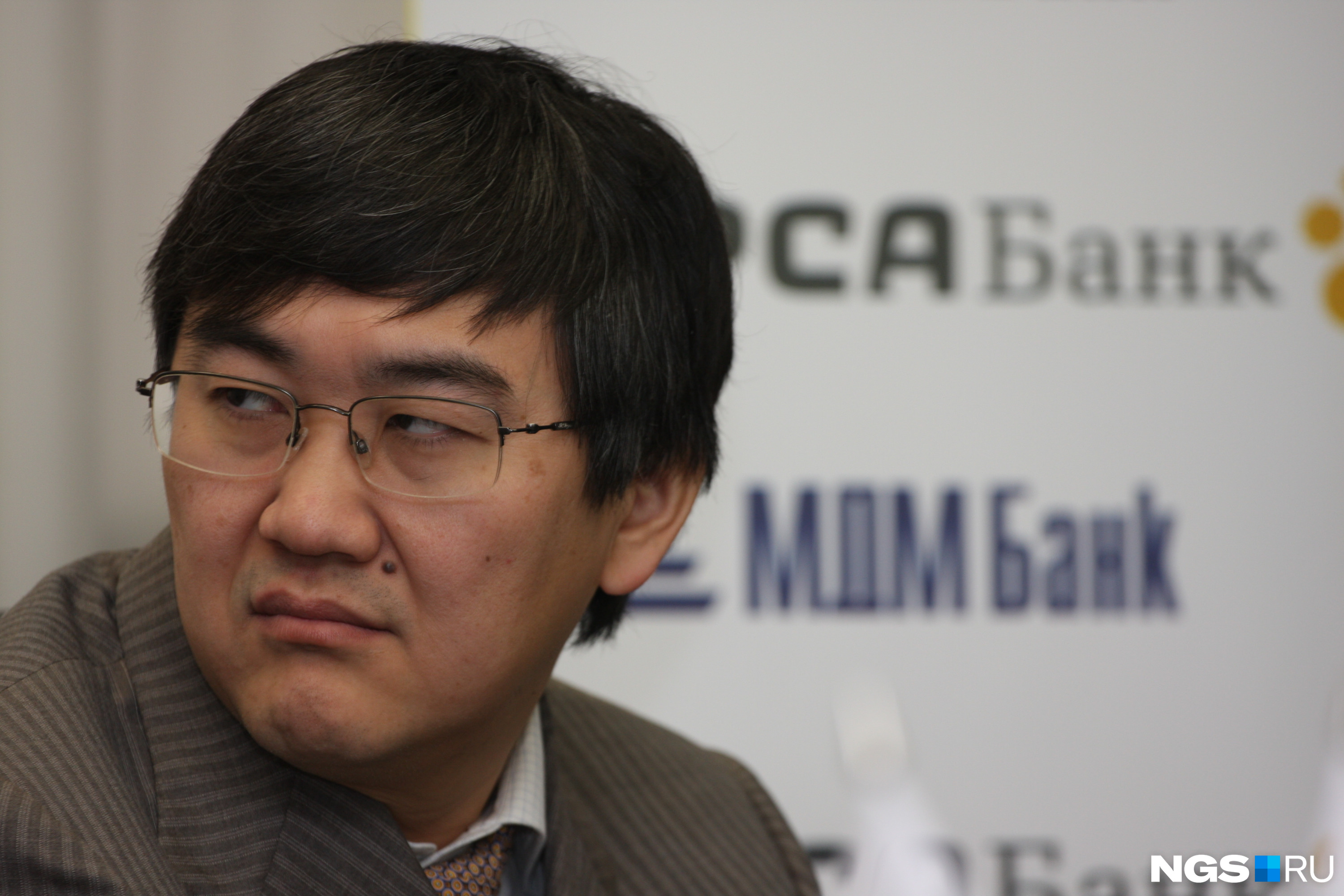 Игорь Ким на пресс-конференции по поводу слияния МДМ-Банка и УРСА Банка