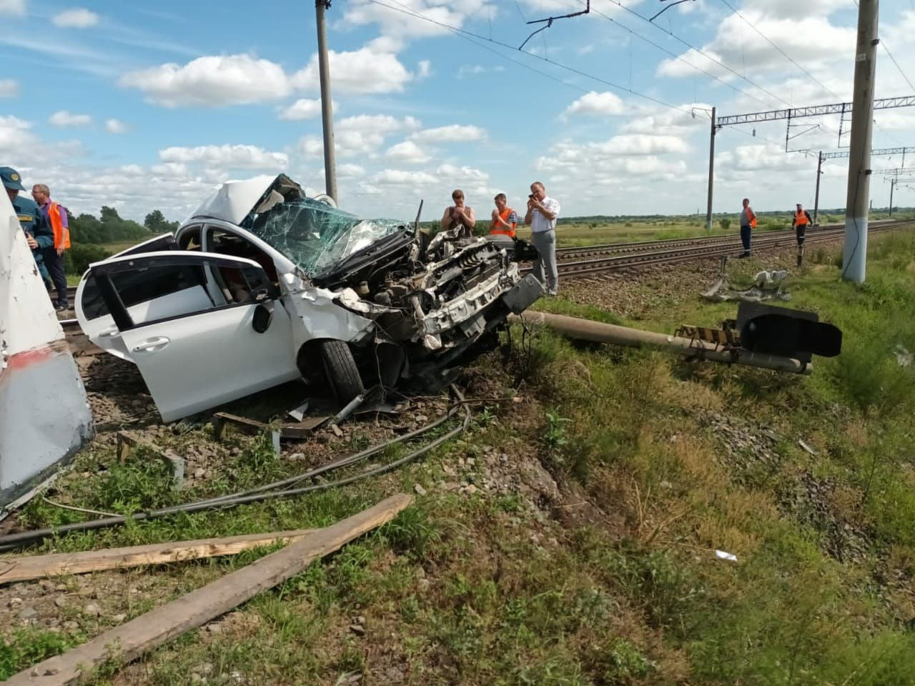 Никто из тех, кто был в поезде, не пострадал Никто из тех, кто был в поезде, не пострадал