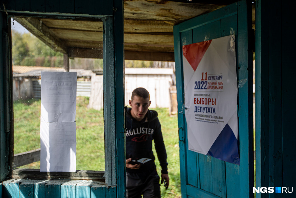 Житель Молота Владимир пришел голосовать впервые в жизни Житель Молота Владимир пришел голосовать впервые в жизни