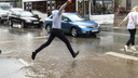Утонувший город: после вечернего дождя с градом затопило новосибирские улицы и дороги — 15 кадров