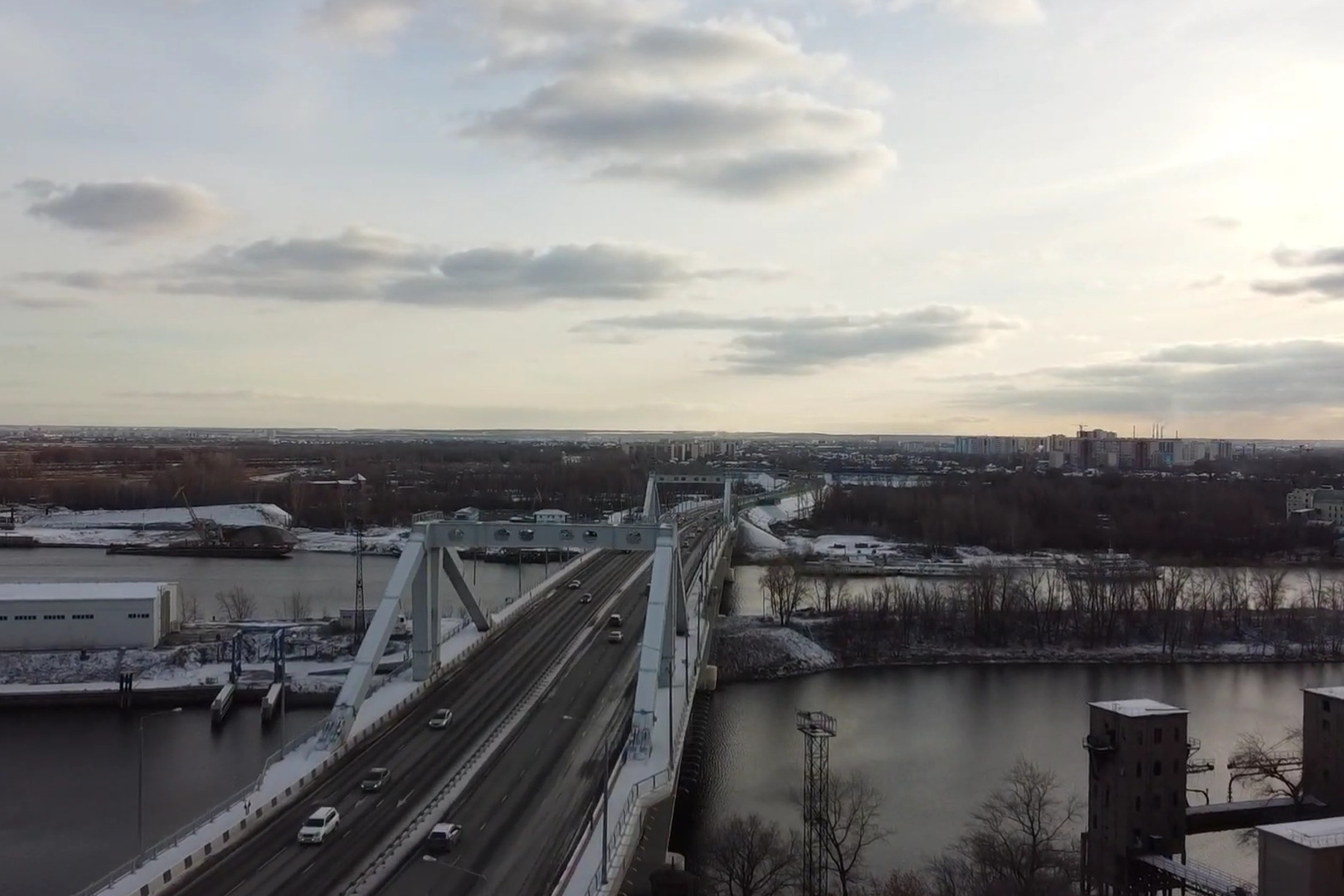Новый мост через Москва реку