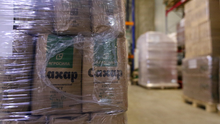 «Такого ажиотажа давно не было»: казанцы за утро скупили 90 тонн сахара на сельхозярмарке