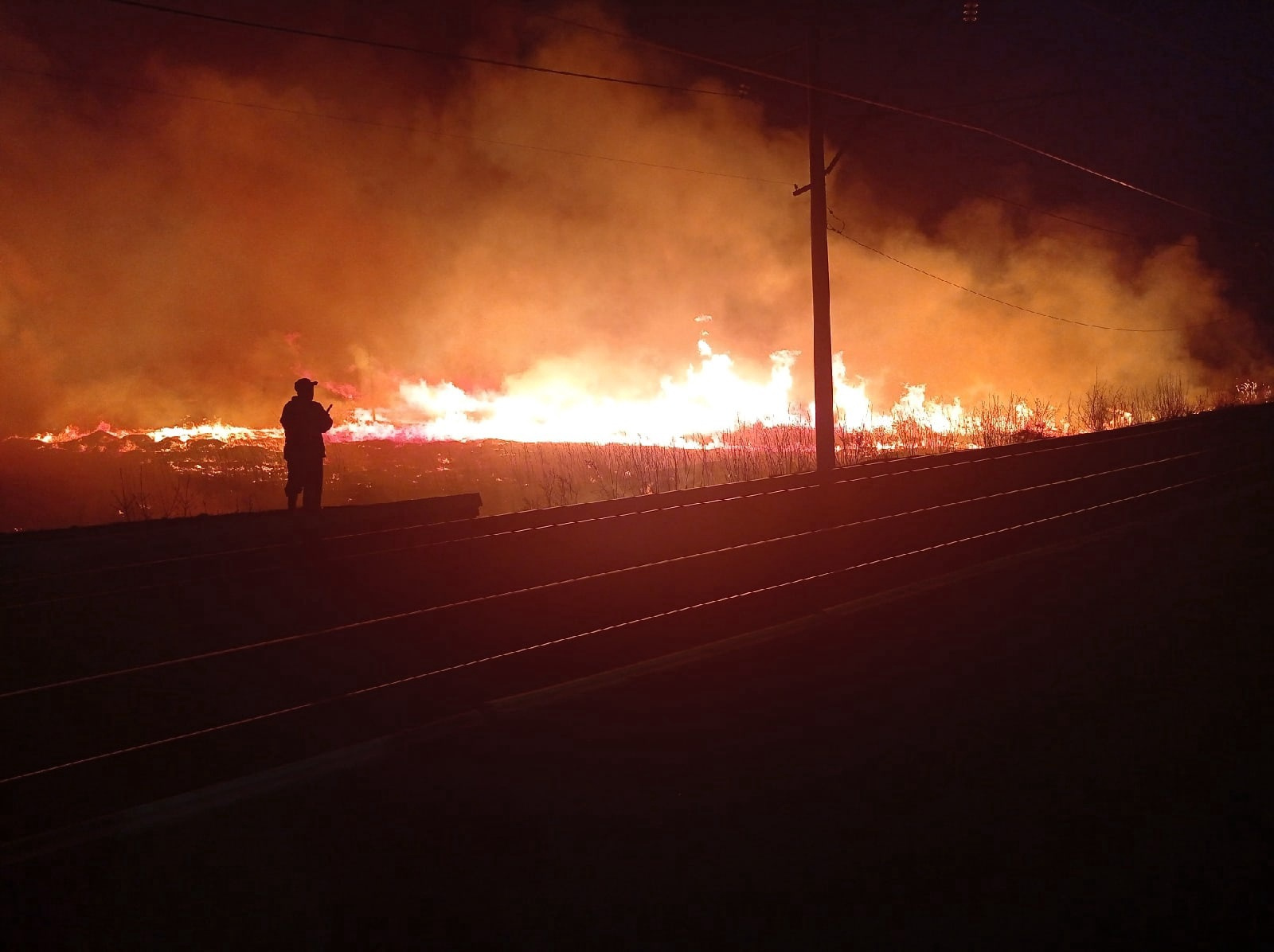 Стена пламени в Ишимском районе
