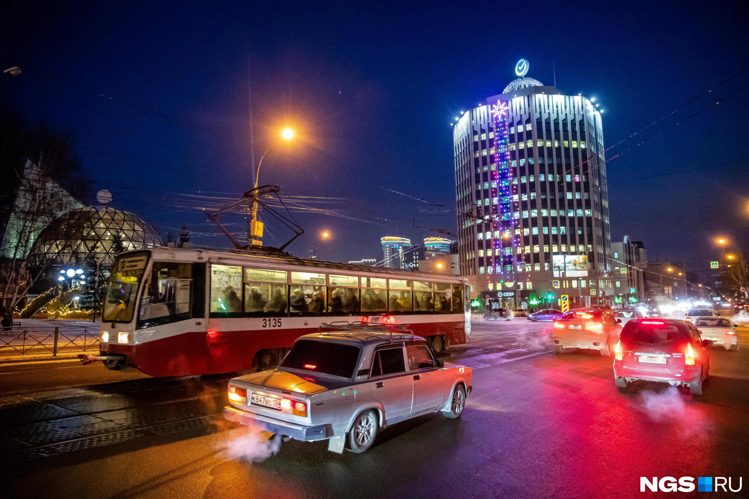По наблюдениям журналиста НГС, самый холодный вид общественного транспорта в Новосибирске — трамвай