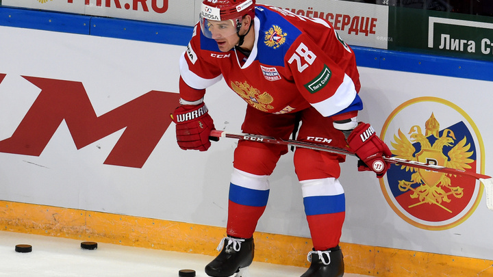 Если руки-ноги есть, выйди с лопаткой, чуть очисти: хоккеист «Салавата Юлаева» Андрей Зубарев призвал горожан выйти на уборку снега