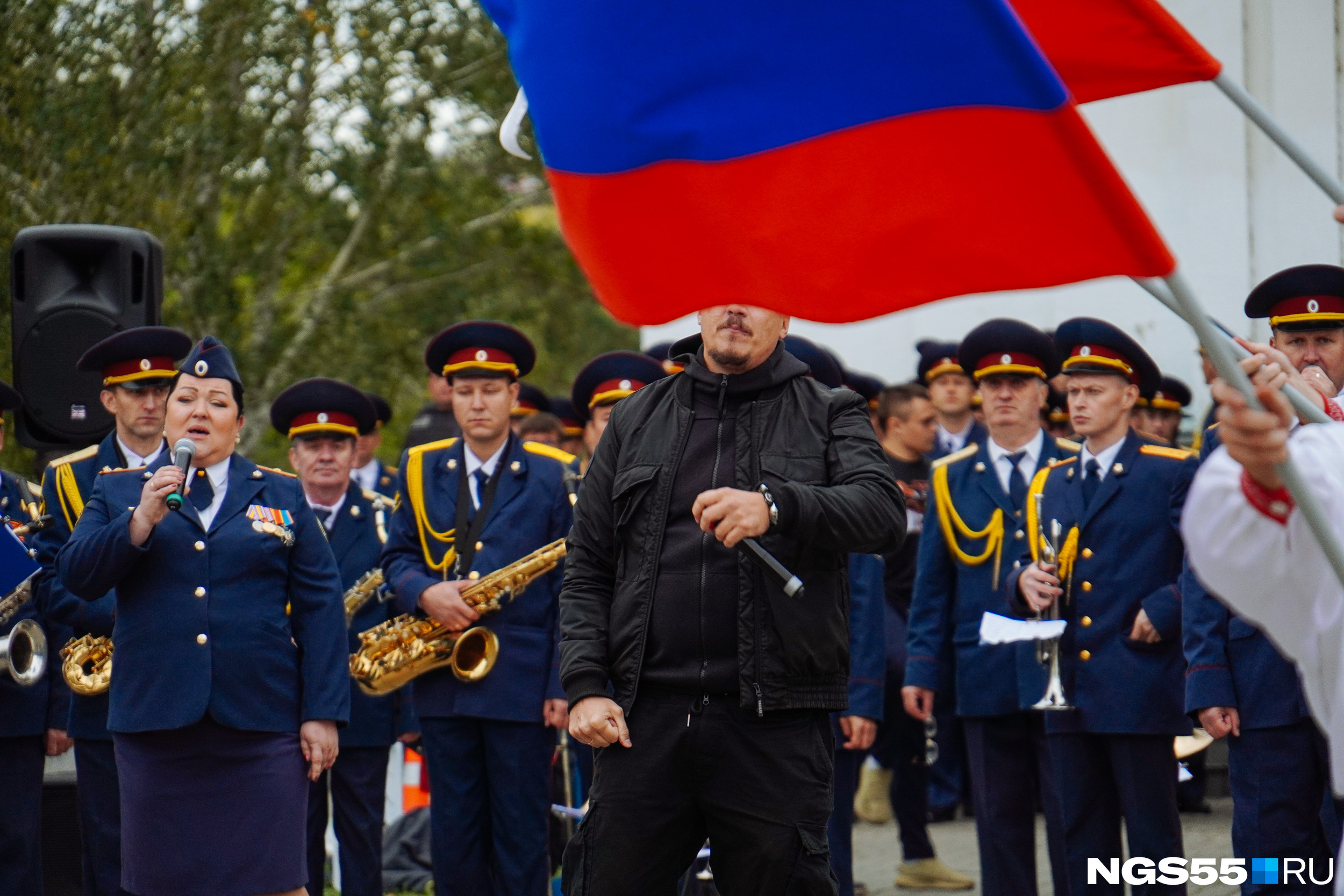 Уфсин омск. Спецназ УФСИН «Тайфун». УФСИН конвой Омск. Смотр песни и строя УФСИН Омск 2022 фото.