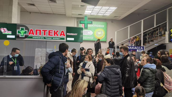 Что происходит в аэропорту Краснодара? Собрали всю последнюю информацию
