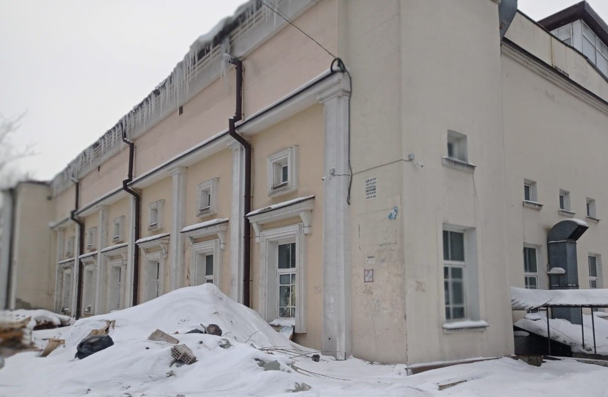Реконструкцию кинотеатра «Марат» в Иркутске завершат осенью