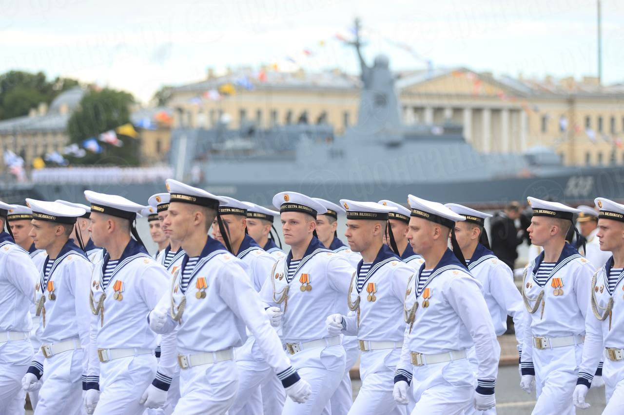 Военно-морской парад в Санкт-Петербурге 2022