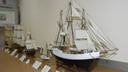 «Я делаю их уже 47 лет»: в Волгограде показали коллекцию парусников Александра Скоробогатова
