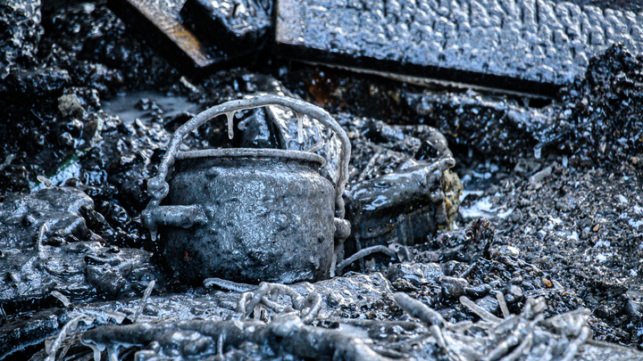 Мужчина погиб в загоревшемся доме в Кемерове