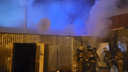 В Самарской области сгорел торговый павильон
