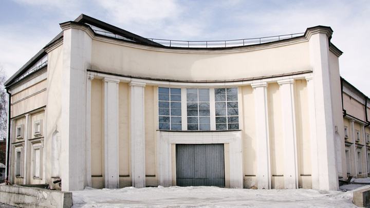 Пустующий больше 10 лет кинотеатр «Марат» отремонтируют в Иркутске. Что там будет?