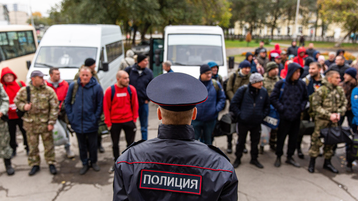 В каком случае разные файлы могут иметь одинаковые имена